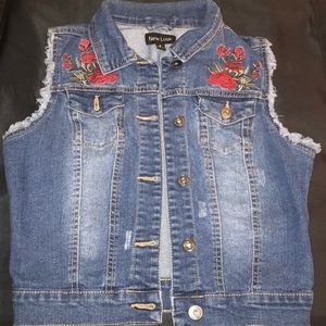 This vest is from simply ten